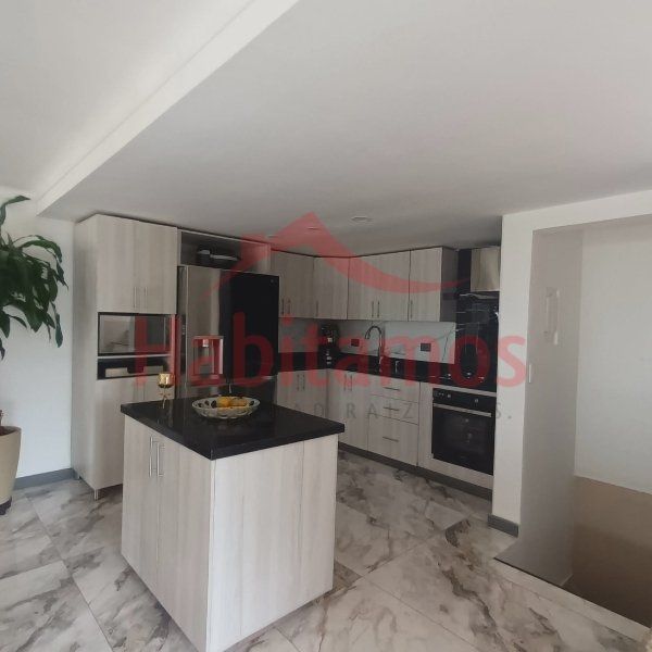 Casa en arriendo Antioquia Rionegro Cuatro Esquinas 340 m2 Habitaciones 3 Baños 4 Garajes 1 Precio $6750000