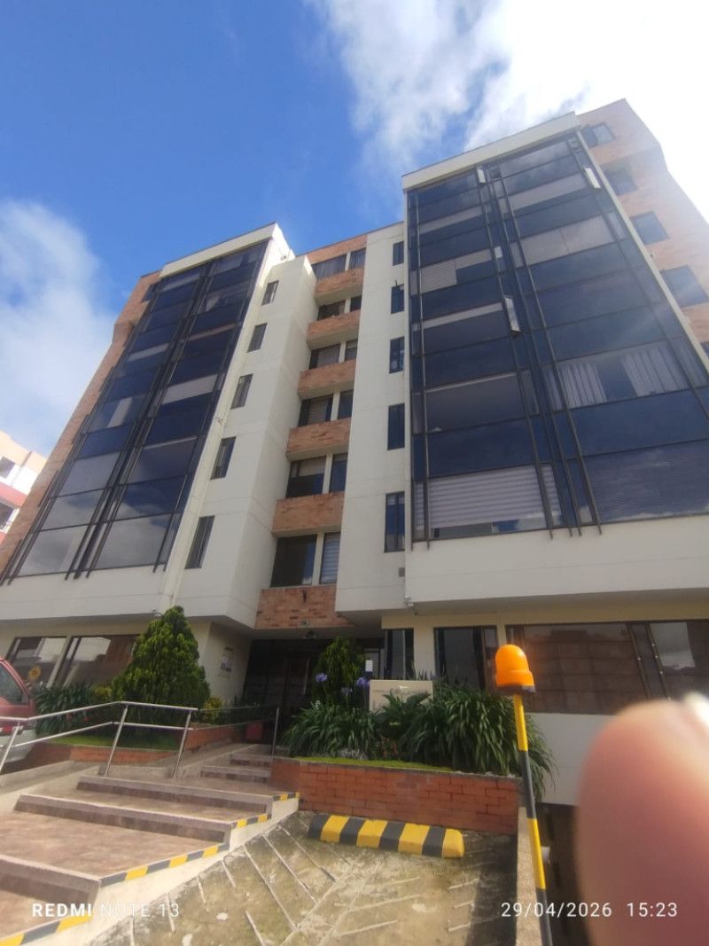 Apartaestudio en arriendo Cundinamarca Bogotá Las Acasias 40 m2 Habitaciones 1 Baños 1 Garajes 1 Precio $1950000