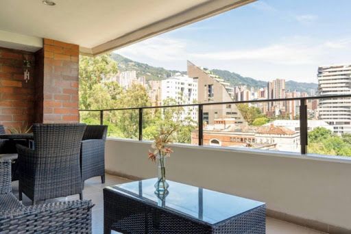 Apartamento en venta Antioquia Medellín La Linde 170 m2 Habitaciones 3 Baños 2 Garajes 2 Precio $1360000000