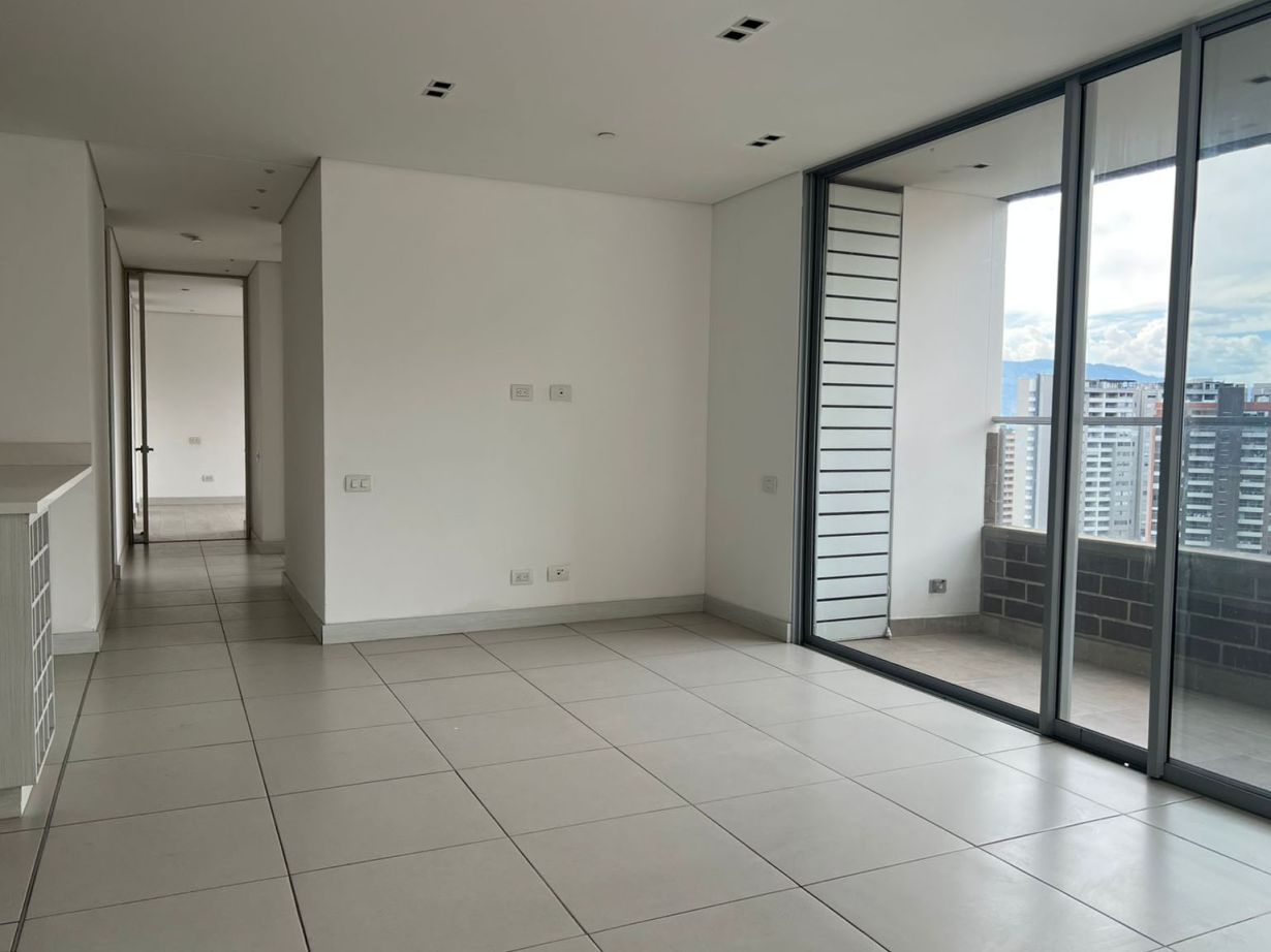 Apartamento en arriendo Antioquia Envigado Loma De Las Brujas 96 m2 Habitaciones 3 Baños 3 Garajes 2 Precio $5450000