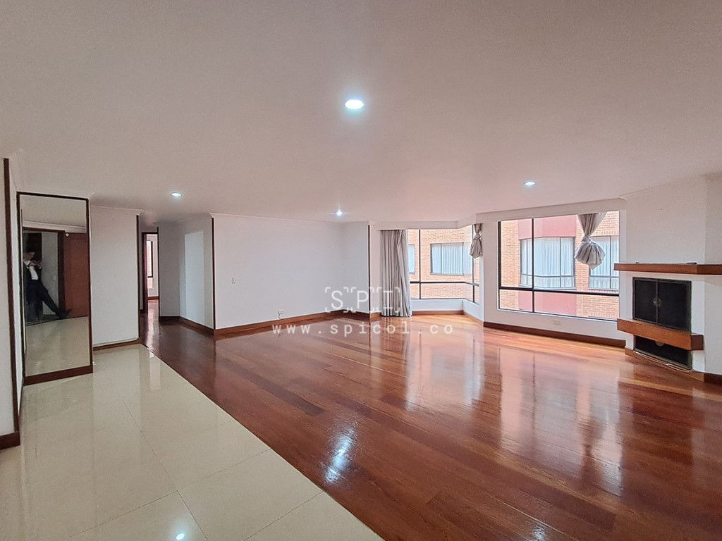 Apartamento en venta Cundinamarca Bogotá Los Cedritos 109 m2 Habitaciones 3 Baños 2 Garajes 2 Precio $650000000