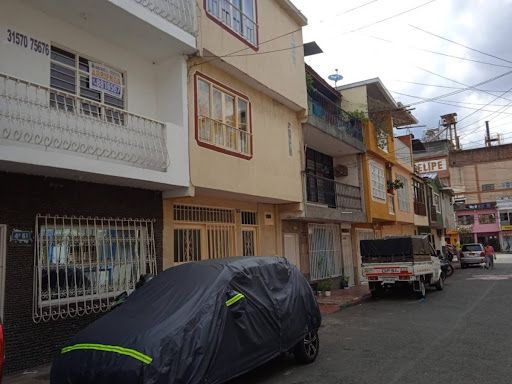 Apartamento en arriendo Valle Del Cauca Cali El Retiro 120 m2 Habitaciones 4 Baños 2 Garajes 0 Precio $950000
