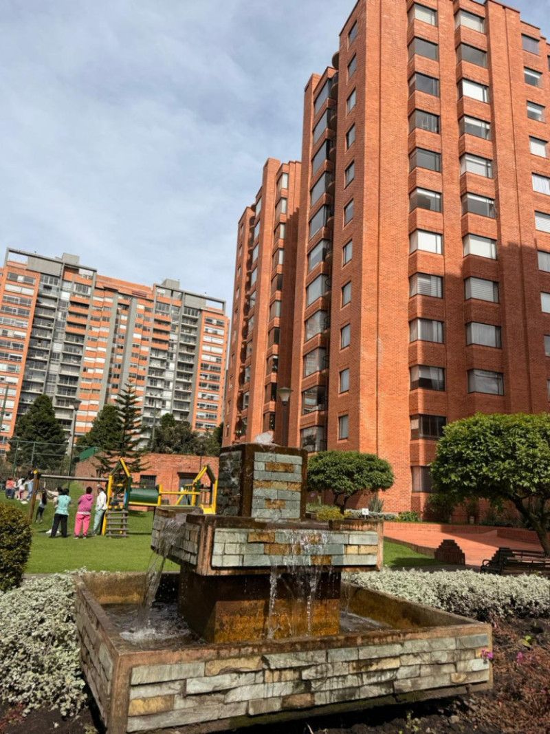 Apartamento en arriendo Cundinamarca Bogotá Foledo 140 m2 Habitaciones 3 Baños 3 Garajes 2 Precio $7500000