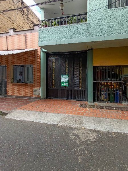 Apartamento en arriendo Antioquia Medellín Rosales 60 m2 Habitaciones 2 Baños 1 Garajes 0 Precio $1250000