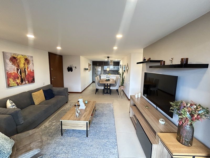 Apartamento en arriendo Antioquia Envigado Zúñiga 120 m2 Habitaciones 5 Baños 4 Garajes 2 Precio $6500000