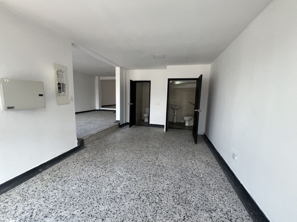 Casa en arriendo Meta Villavicencio Maizaro 300 m2 Habitaciones 4 Baños 8 Garajes 0 Precio $7500000