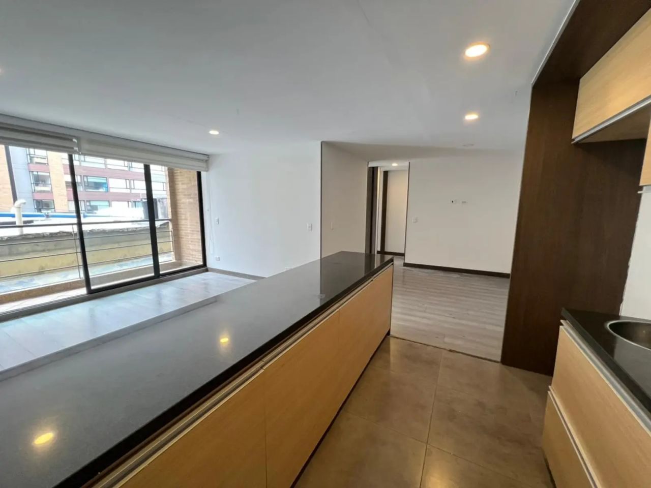 Apartamento en venta Cundinamarca Bogotá Chapinero Central 73 m2 Habitaciones 2 Baños 2 Garajes 1 Precio $385000000