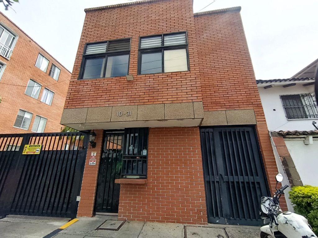 Apartamento en venta Valle Del Cauca Cali Santa Anita - La Selva 66 m2 Habitaciones 3 Baños 2 Garajes 1 Precio $240000000