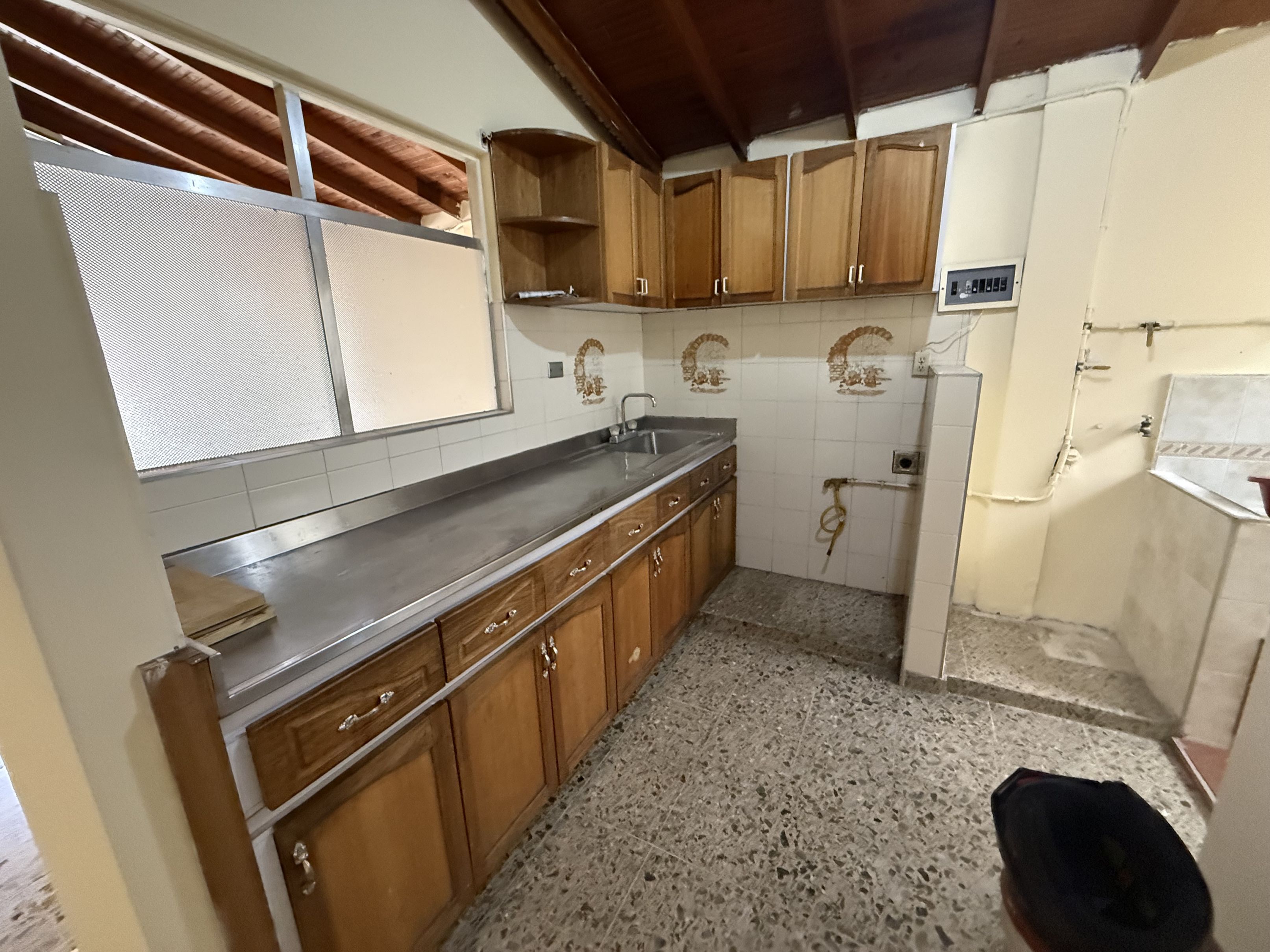 Apartamento en arriendo Antioquia Medellín San Miguel 80 m2 Habitaciones 2 Baños 2 Garajes 0 Precio $1500000