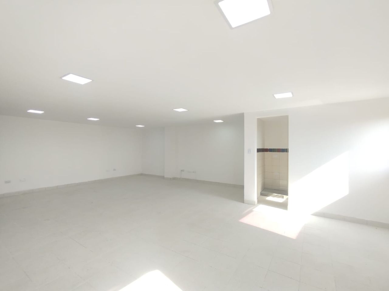 Oficina en arriendo Risaralda Pereira Jardin De Velez Y Velez 50 m2 Habitaciones 0 Baños 1 Garajes 0 Precio $1750000