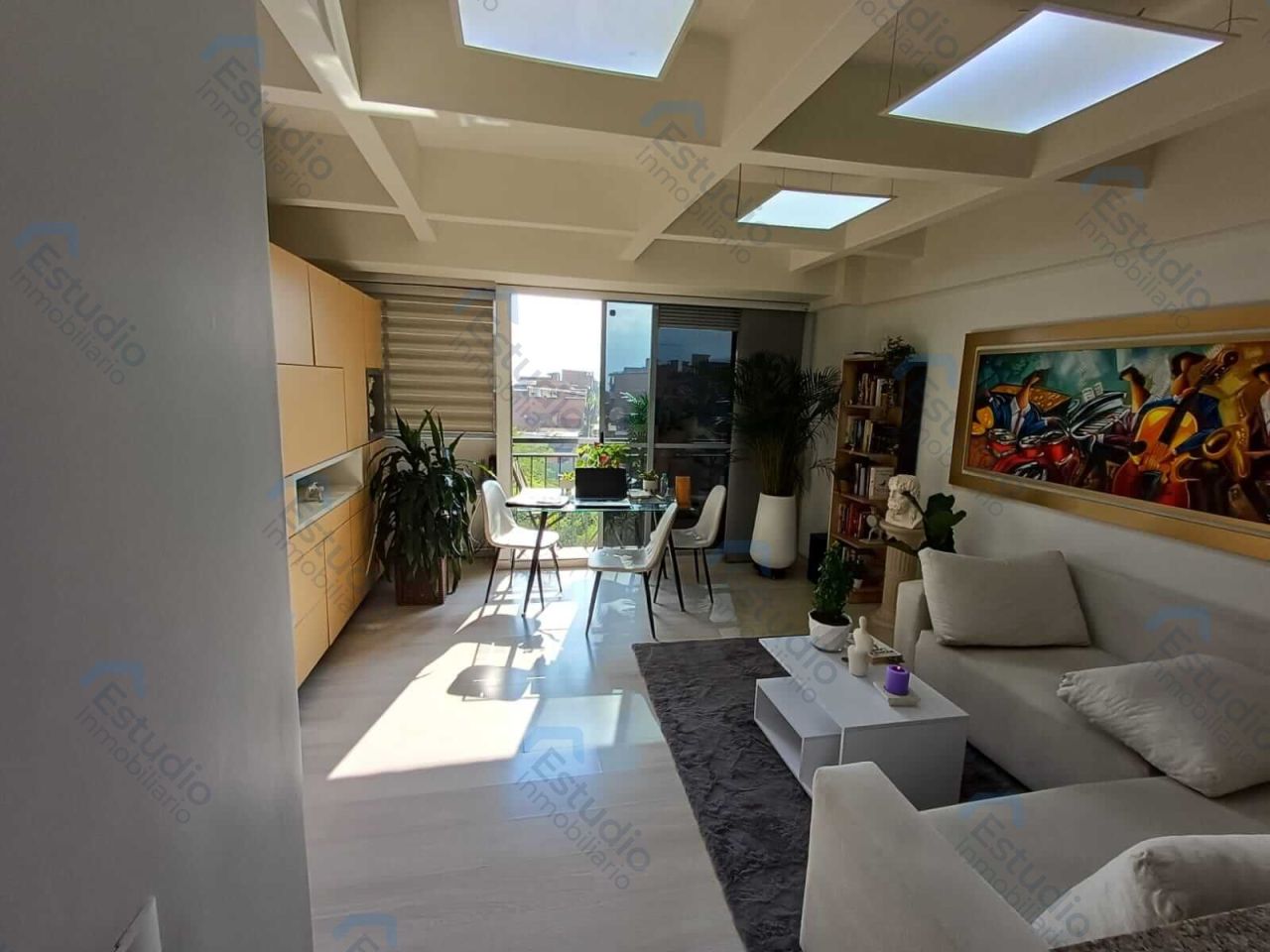 Apartaestudio en venta Antioquia Medellín Loma De Los Bernal 53 m2 Habitaciones 1 Baños 1 Garajes 1 Precio $400000000
