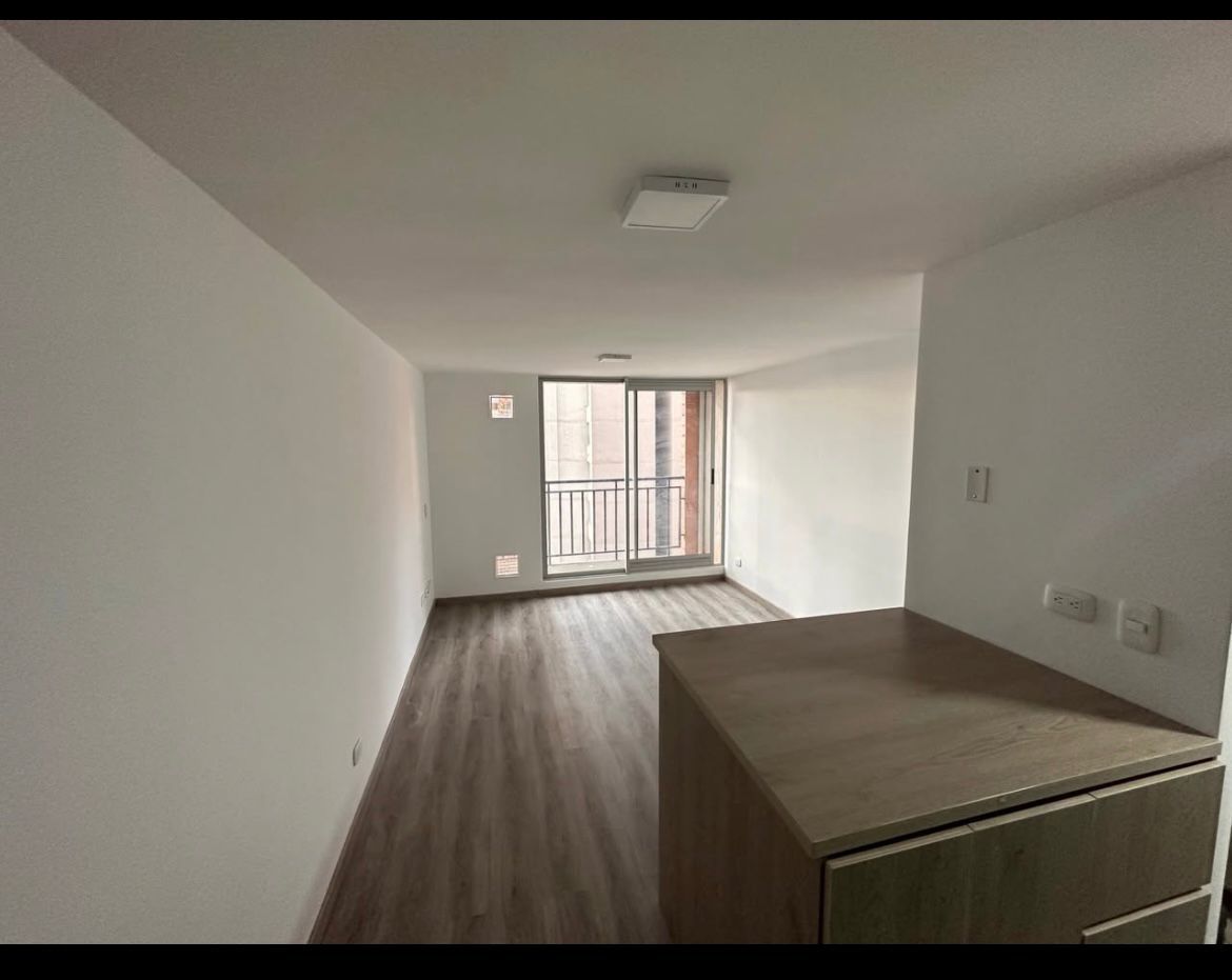 Apartamento en arriendo Cundinamarca Bogotá Centenario 45 m2 Habitaciones 2 Baños 1 Garajes 0 Precio $1400000
