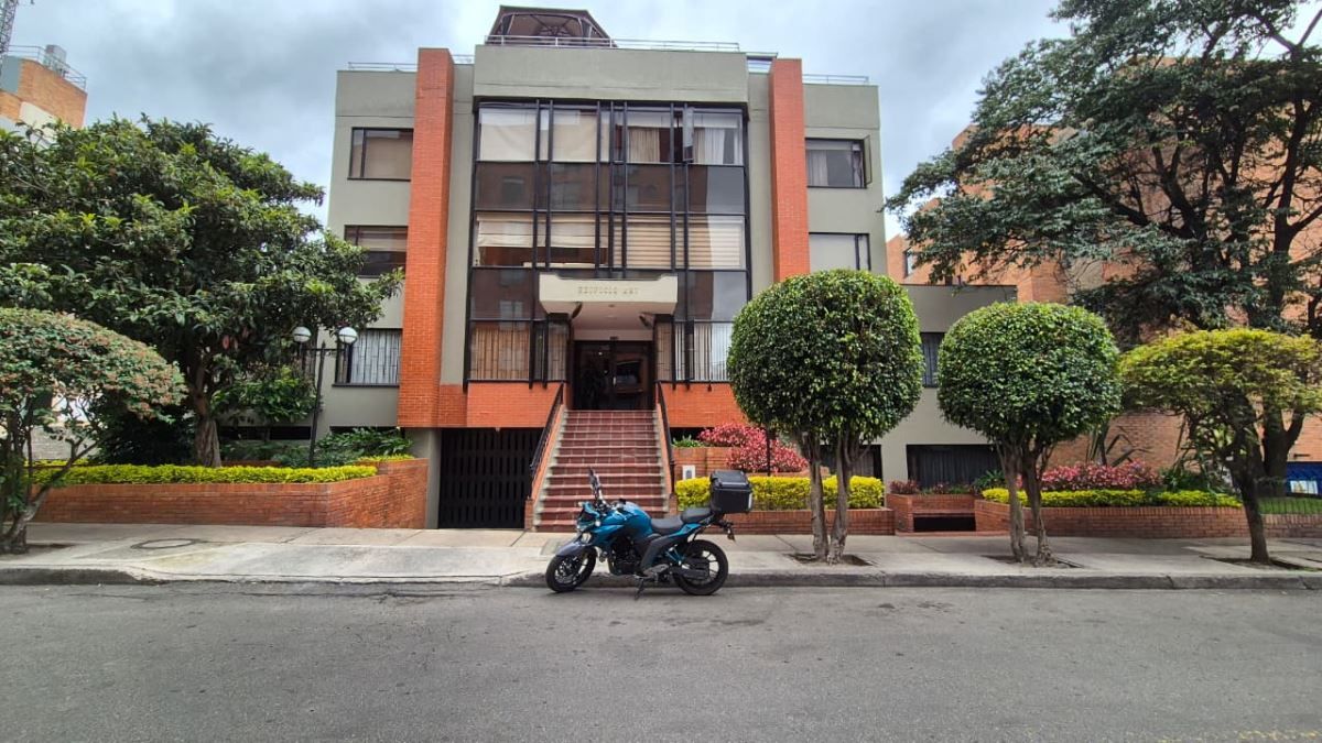 Apartamento en arriendo Cundinamarca Bogotá Cedritos 36 m2 Habitaciones 1 Baños 1 Garajes 1 Precio $2300000