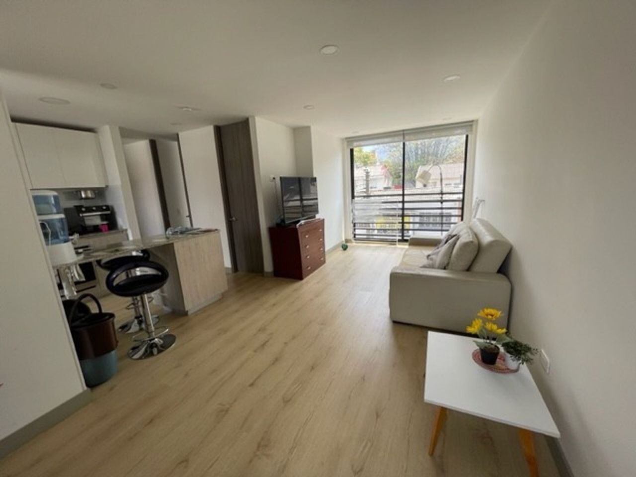 Apartamento en venta Cundinamarca Bogotá San Luis 73 m2 Habitaciones 3 Baños 2 Garajes 1 Precio $500000000