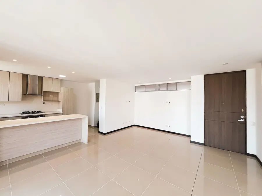 Apartamento en venta Antioquia Medellín Astorga 121 m2 Habitaciones 3 Baños 3 Garajes 2 Precio $700000000