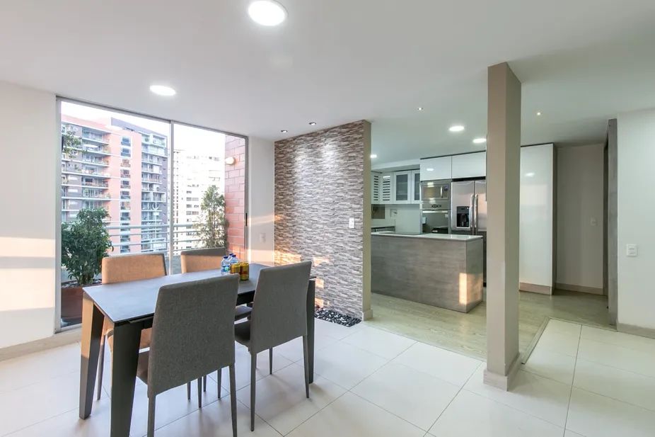 Apartamento en venta Antioquia Medellín Astorga 120 m2 Habitaciones 3 Baños 3 Garajes 2 Precio $700000000