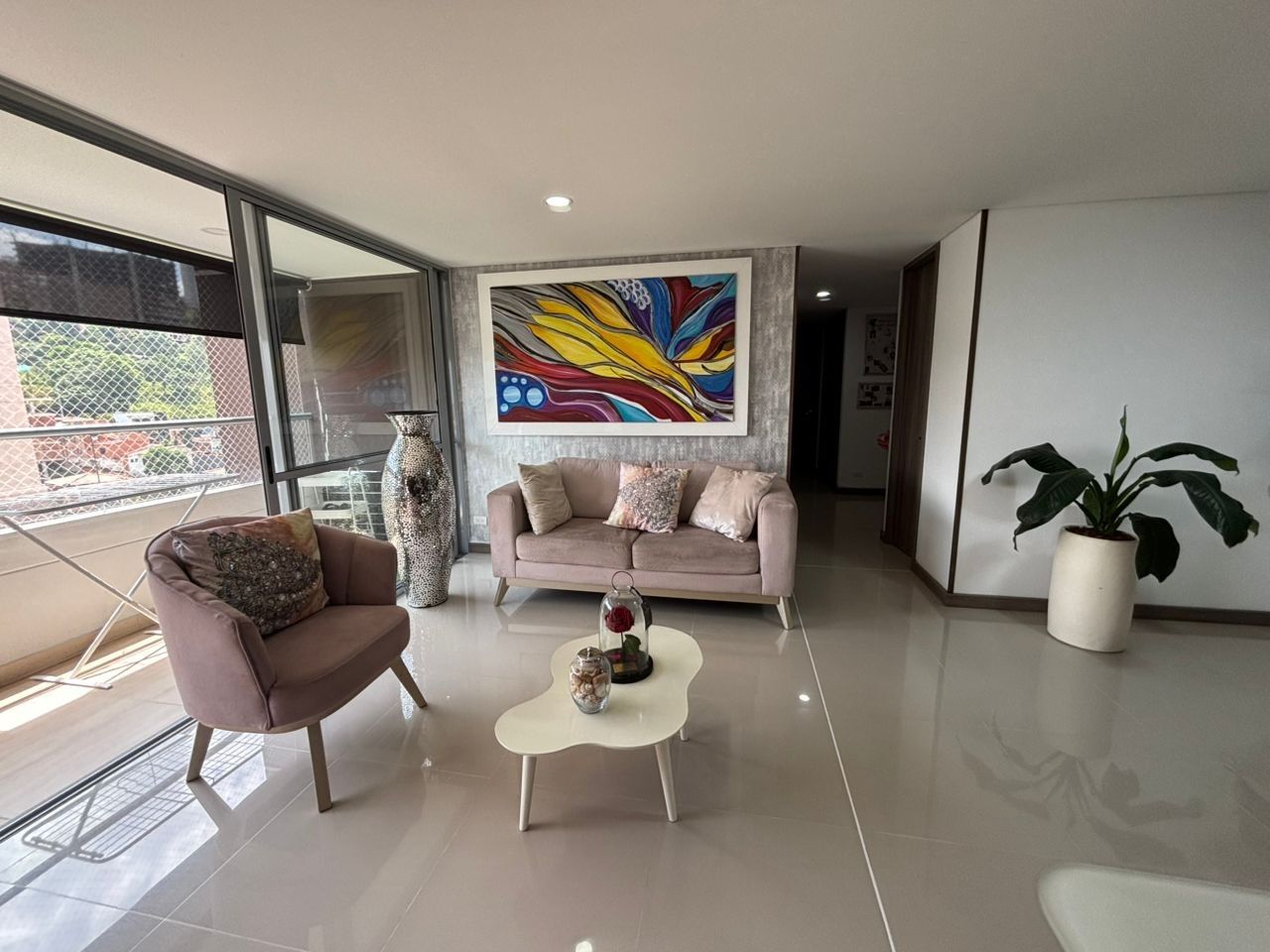 Apartamento en venta Antioquia Sabaneta Betania 107 m2 Habitaciones 4 Baños 3 Garajes 0 Precio $750000000