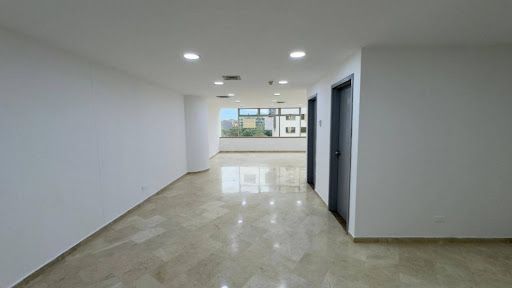 Oficina en venta Antioquia Medellín La Florida 64 m2 Habitaciones 0 Baños 1 Garajes 1 Precio $680000000