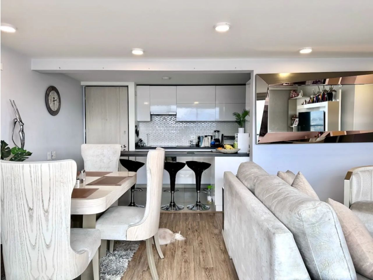 Apartamento en venta Cundinamarca Bogotá Nueva Marsella Et I 103 m2 Habitaciones 3 Baños 2 Garajes 2 Precio $508000000