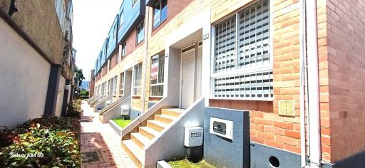 Casa en arriendo Cundinamarca Bogotá Portales Del Norte 69 m2 Habitaciones 3 Baños 2 Garajes 1 Precio $2500000