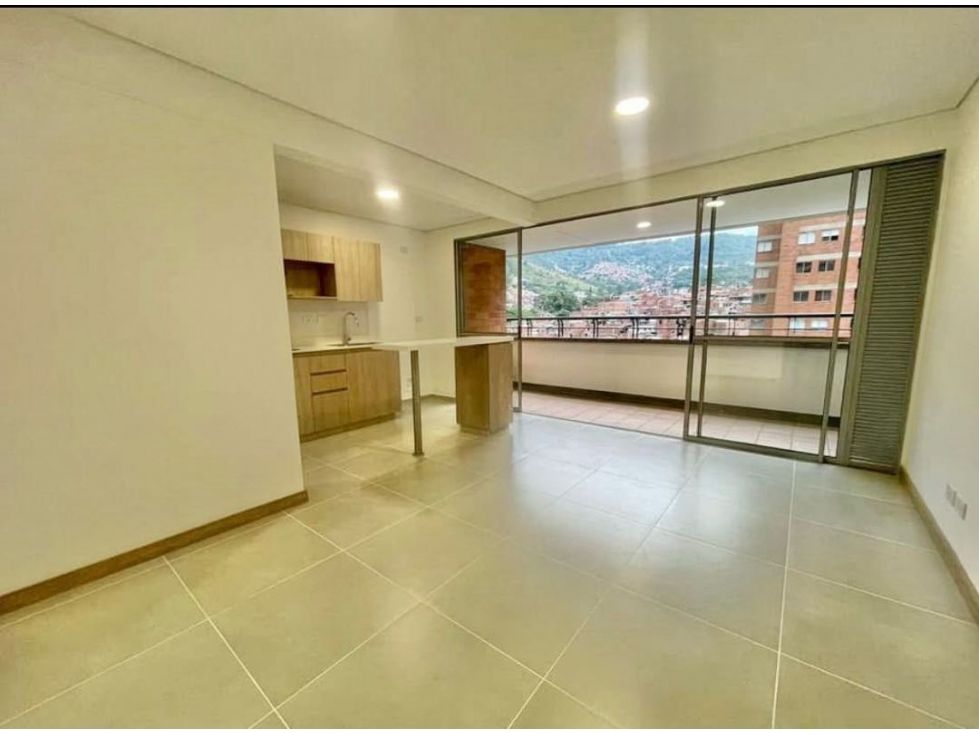 Apartamento en venta Antioquia Itagüí Itagüí 60 m2 Habitaciones 2 Baños 2 Garajes 1 Precio $490000000