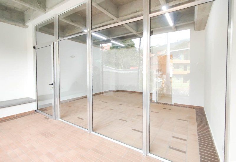 Local en arriendo Antioquia Medellín San Antonio De Prado 24 m2 Habitaciones 0 Baños 1 Garajes 0 Precio $1600000