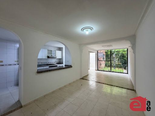 Apartamento en arriendo Antioquia Envigado San José 140 m2 Habitaciones 3 Baños 4 Garajes 3 Precio $5000000
