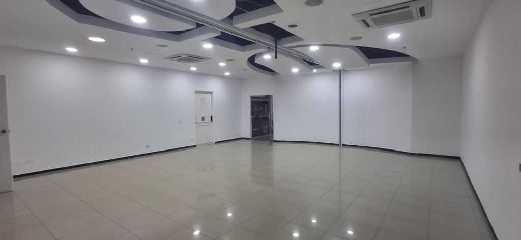 Local en arriendo Cundinamarca Bogotá Chico Norte Et Iii 261 m2 Habitaciones 0 Baños 1 Garajes 2 Precio $36000975