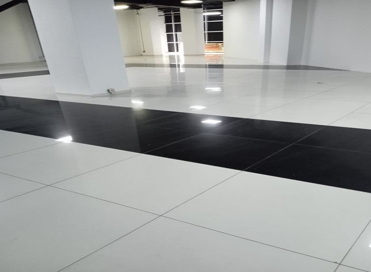 Local en arriendo Cundinamarca Bogotá Santa Catalina 328 m2 Habitaciones 0 Baños 0 Garajes 0 Precio $41762121
