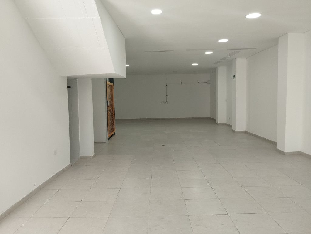 Edificio en arriendo Cundinamarca Bogotá Prado Veraniego Norte 390 m2 Habitaciones 0 Baños 3 Garajes 0 Precio $13500000