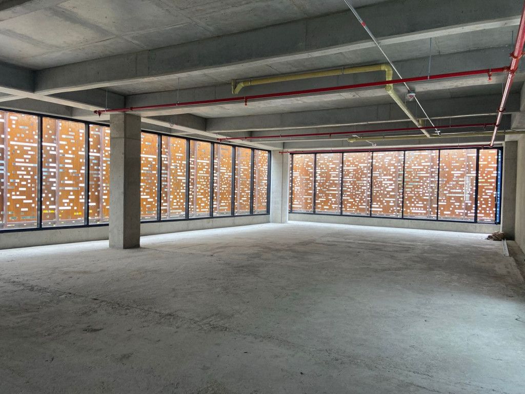 Oficina en arriendo Cundinamarca Bogotá Modelia 4000 m2 Habitaciones 0 Baños 2 Garajes 22 Precio $324600000
