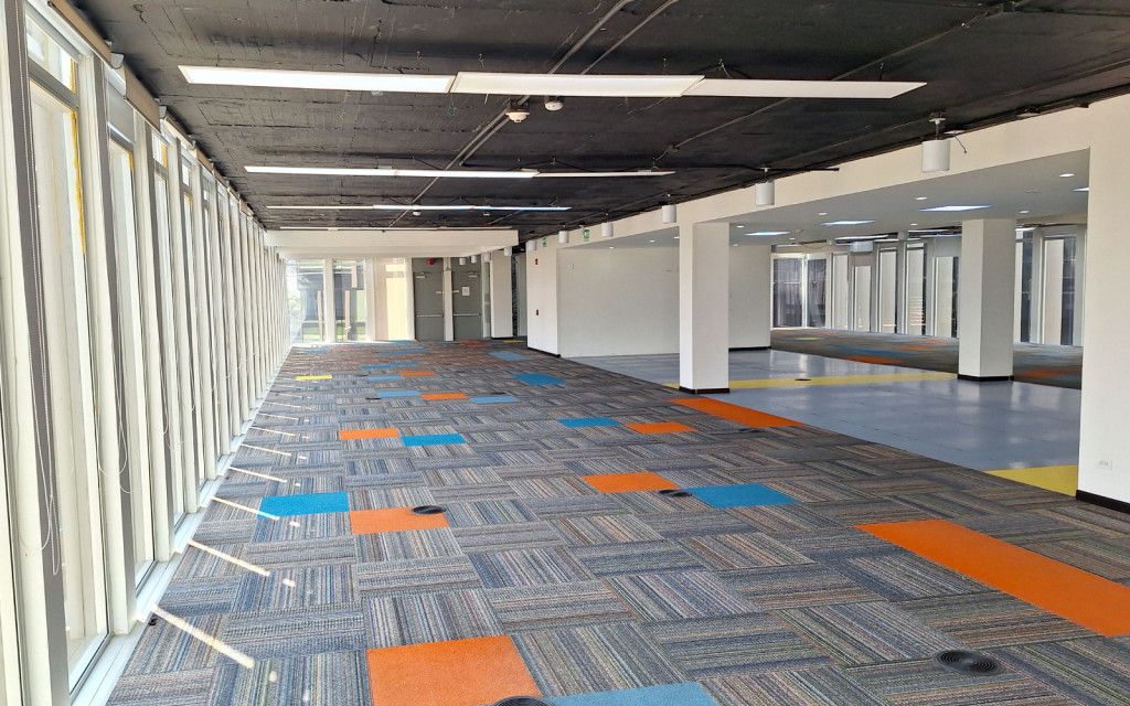 Oficina en arriendo Cundinamarca Bogotá Los Álamos 692 m2 Habitaciones 0 Baños 2 Garajes 8 Precio $59112000