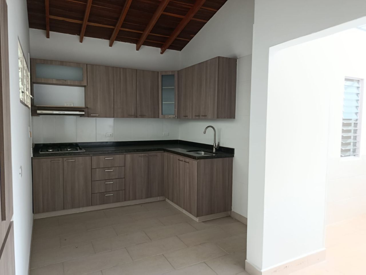 Casa en arriendo Antioquia Medellín Simon Bolivar 140 m2 Habitaciones 4 Baños 3 Garajes 1 Precio $3700000