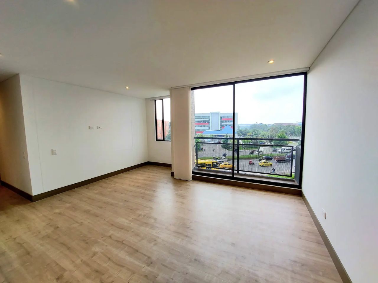 Apartamento en venta Cundinamarca Bogotá Bosque De Modelia 78 m2 Habitaciones 3 Baños 2 Garajes 2 Precio $450000000
