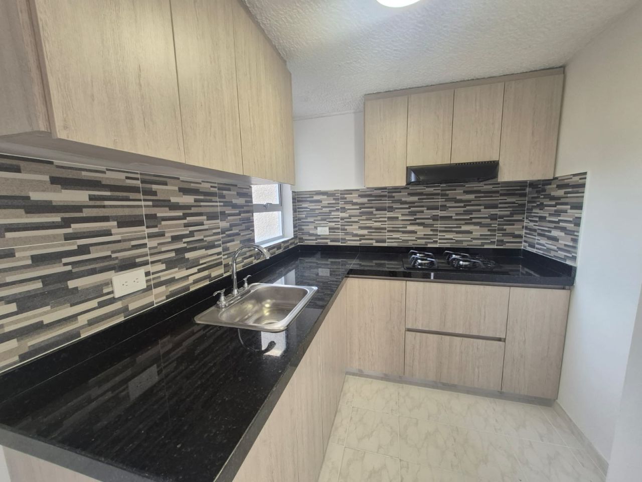 Apartamento en venta Valle Del Cauca Cali Ciudad Los Álamos 77 m2 Habitaciones 2 Baños 2 Garajes 1 Precio $265000000
