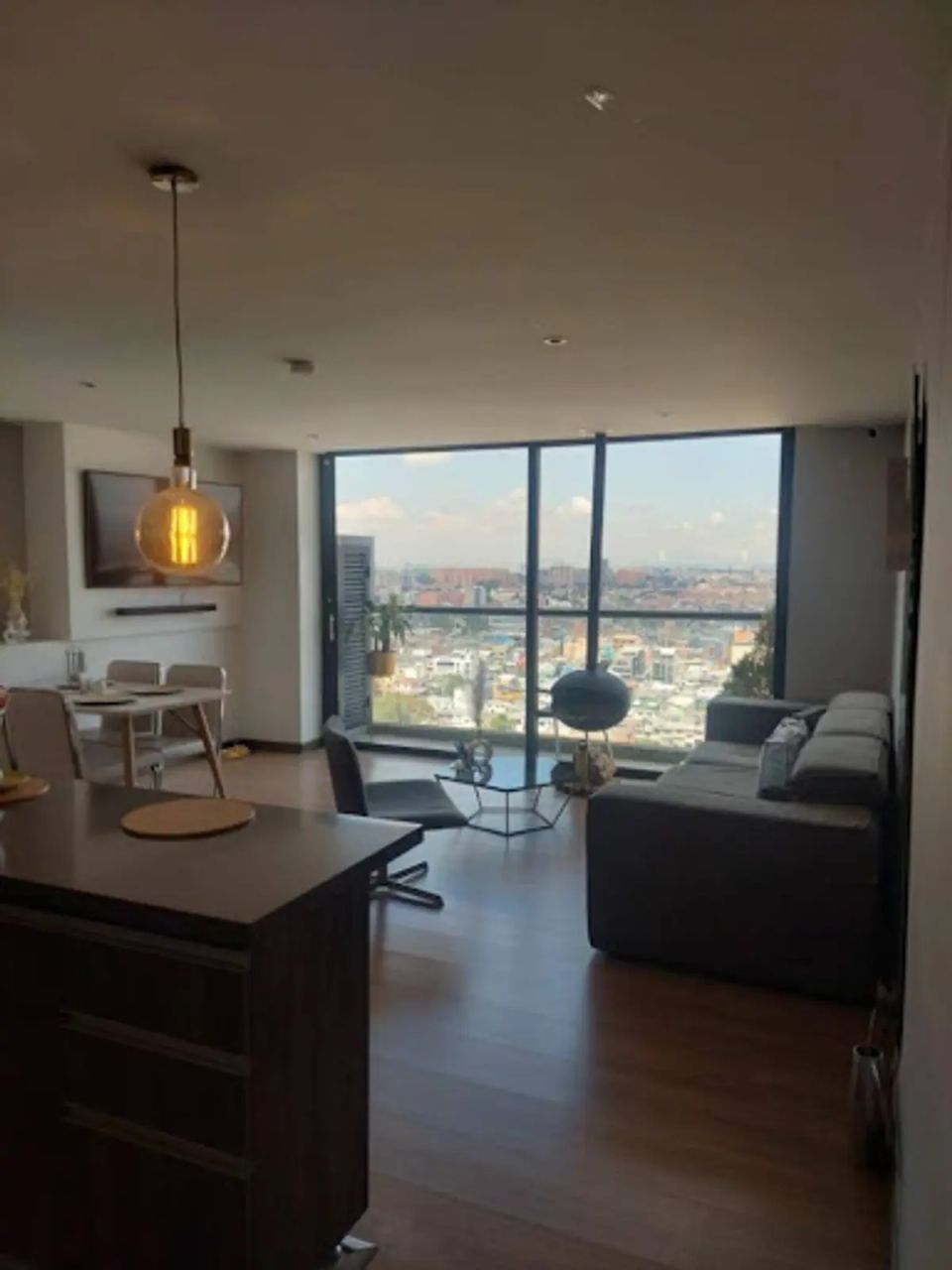 Apartamento en venta Cundinamarca Bogotá Alcazares 90 m2 Habitaciones 2 Baños 2 Garajes 1 Precio $500000000