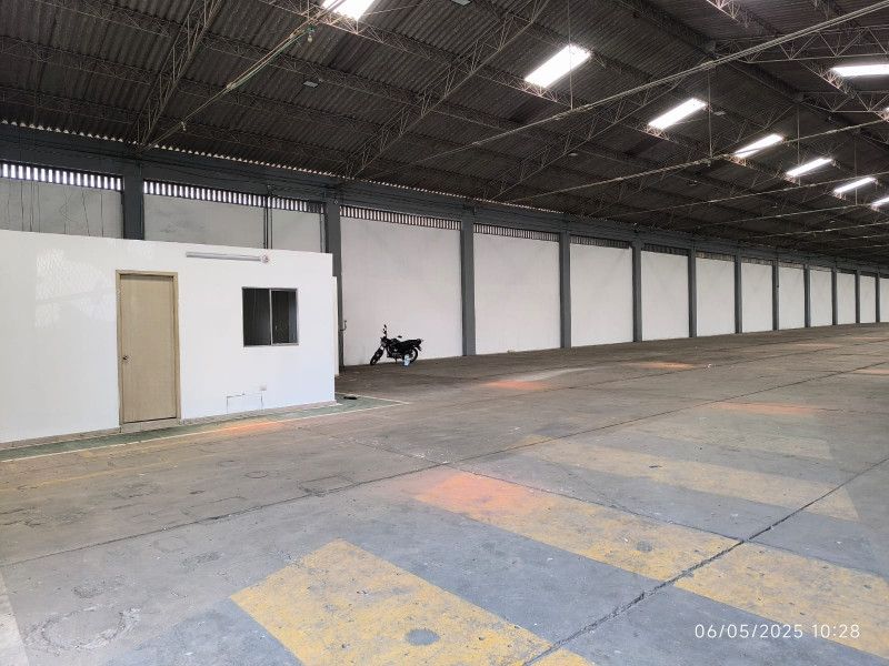 Bodega en arriendo Bolívar Cartagena El Bosque 1900 m2 Habitaciones 0 Baños 5 Garajes 0 Precio $28000000