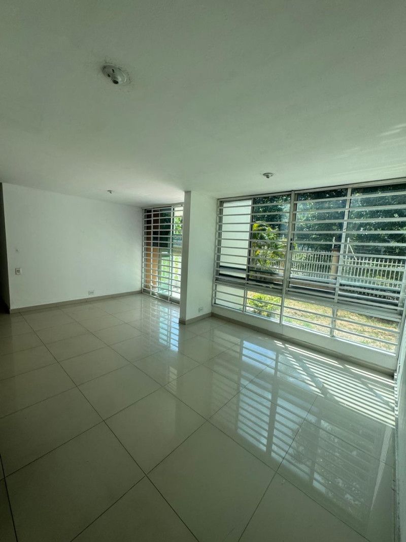 Apartamento en venta Atlántico Barranquilla Cr Tozcana 0 m2 Habitaciones 3 Baños 2 Garajes 1 Precio $380000000