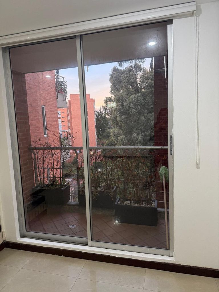 Apartamento en arriendo Cundinamarca Bogotá Iberia 84 m2 Habitaciones 3 Baños 2 Garajes 2 Precio $3450000