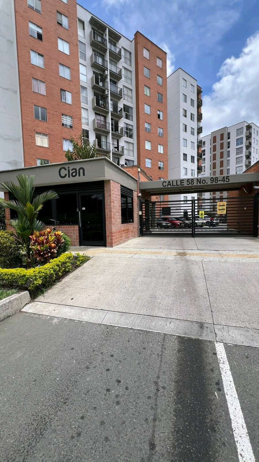Apartamento en arriendo Valle Del Cauca Cali Conjunto Residencial Riveras Del Valle 56 m2 Habitaciones 3 Baños 2 Garajes 0 Precio $1500000