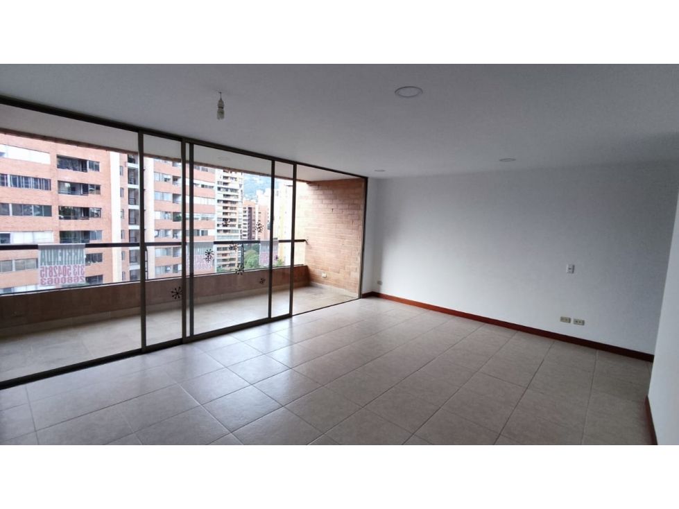 Apartamento en arriendo Antioquia Medellín Urbanizacion Villas Del Campo 127 m2 Habitaciones 3 Baños 3 Garajes 2 Precio $4900000