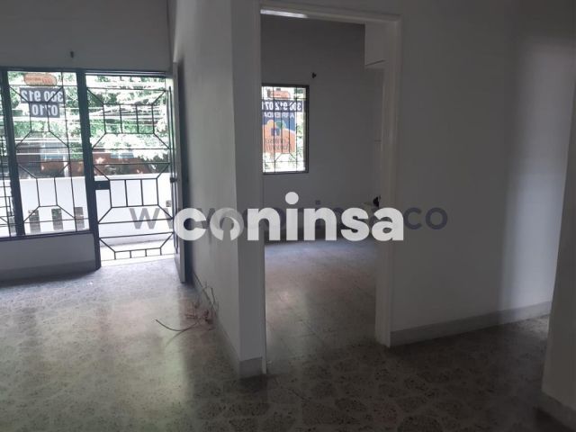 Casa en arriendo Antioquia Medellín El Nogal- Los Almendros 90 m2 Habitaciones 2 Baños 2 Garajes 1 Precio $3800000