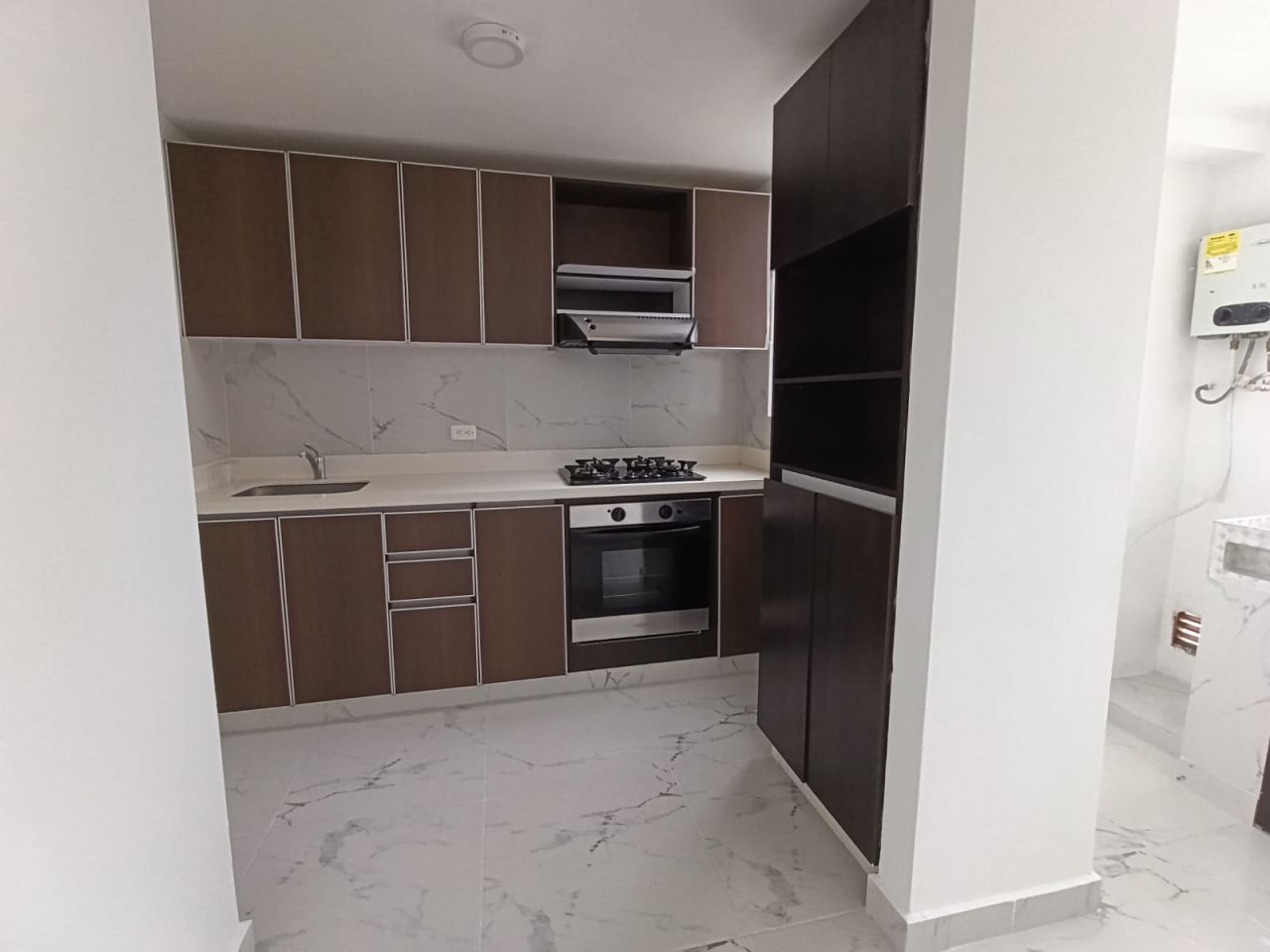Apartamento en arriendo Antioquia Envigado Cascuña 85 m2 Habitaciones 3 Baños 2 Garajes 1 Precio $3600000