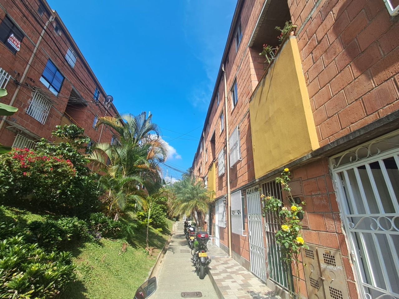 Apartamento en arriendo Antioquia Medellín Blanquizal 62 m2 Habitaciones 3 Baños 2 Garajes 0 Precio $0
