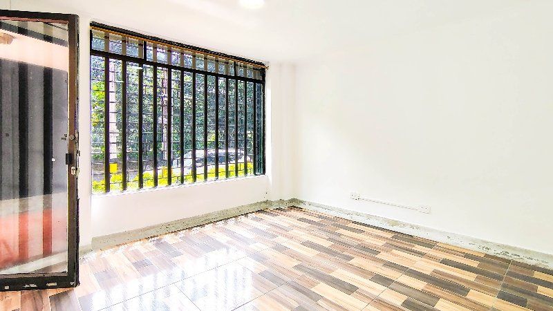 Local en arriendo Antioquia Medellín Florida Nueva 20 m2 Habitaciones 0 Baños 1 Garajes 0 Precio $1600000