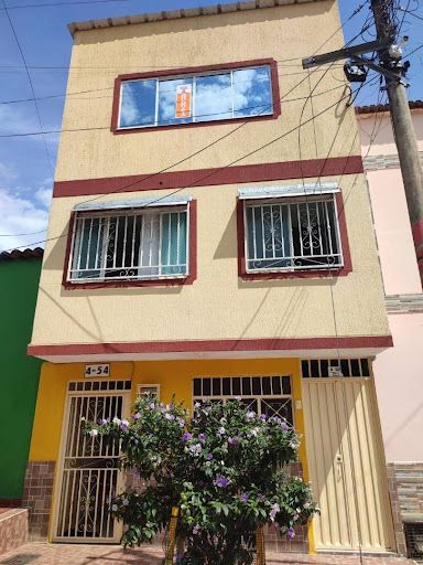 Apartamento en arriendo Santander Bucaramanga Las Hamacas 100 m2 Habitaciones 3 Baños 1 Garajes 0 Precio $1150000