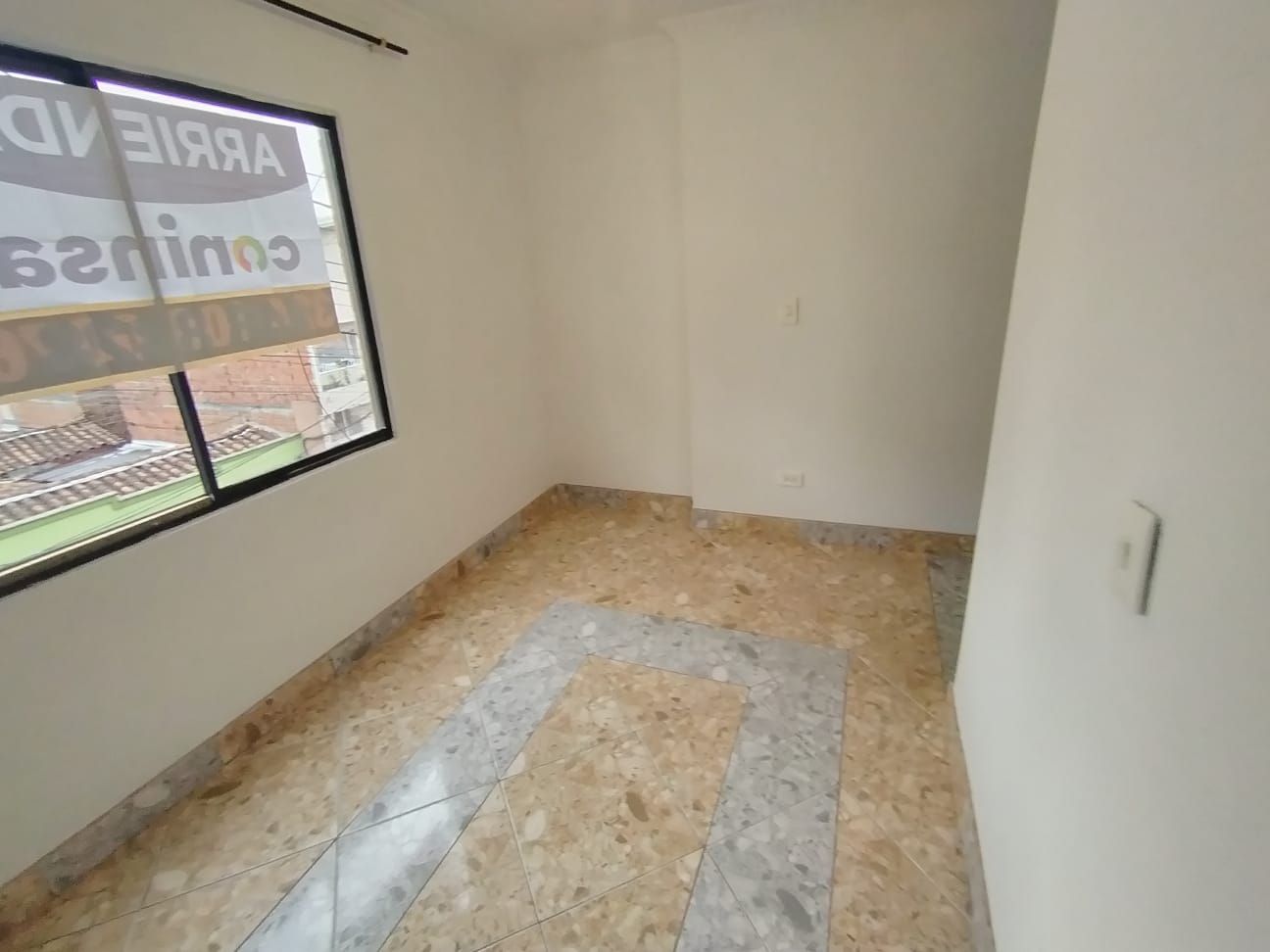 Apartamento en arriendo Antioquia Medellín Villa Hermosa 62 m2 Habitaciones 3 Baños 1 Garajes 0 Precio $1400000