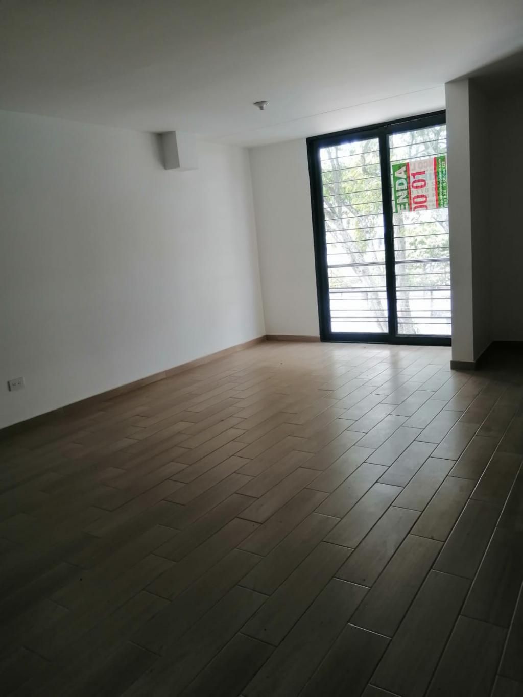 Apartaestudio en arriendo Valle Del Cauca Cali Champagnat 20 m2 Habitaciones 1 Baños 1 Garajes 0 Precio $780000