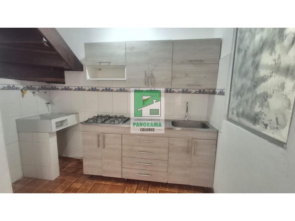 Apartamento en arriendo Antioquia Medellín San Bernardo 57 m2 Habitaciones 3 Baños 2 Garajes 1 Precio $1600000