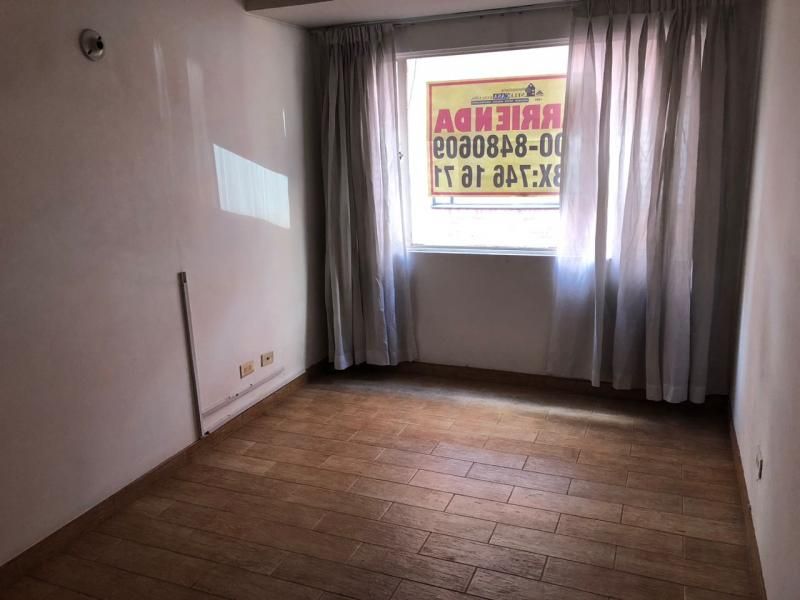 Apartaestudio en arriendo Cundinamarca Bogotá Los Cedritos 65 m2 Habitaciones 1 Baños 1 Garajes 0 Precio $1800000